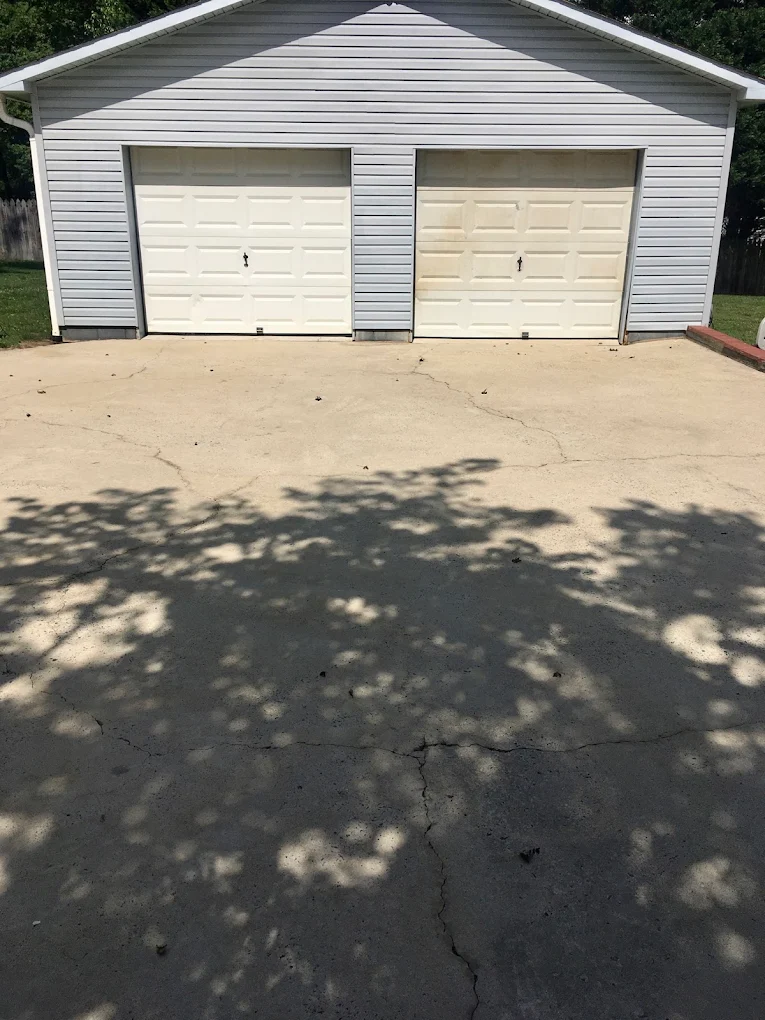 Concrete driveway · Before cleaning